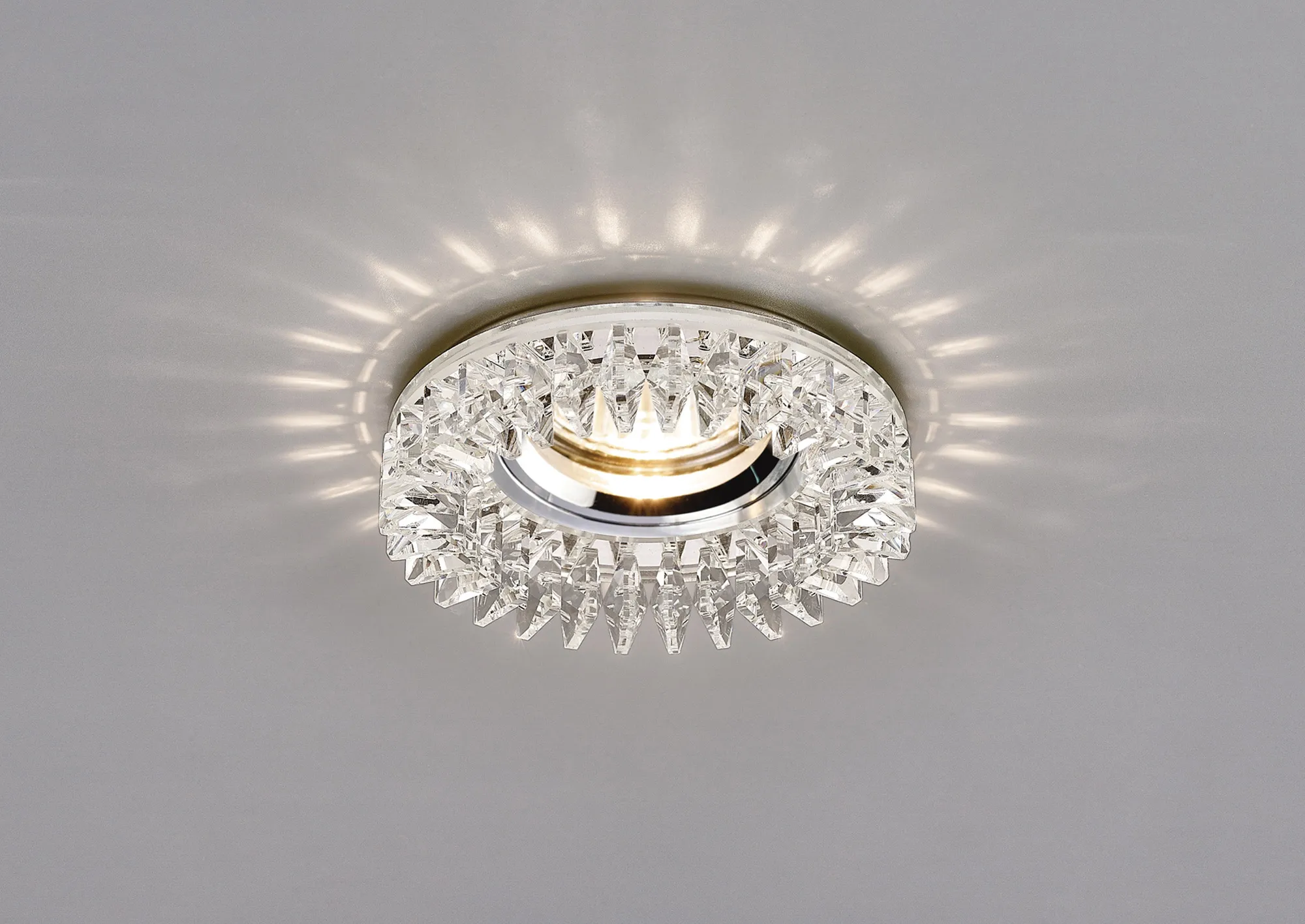 IL30833CH  Crystal Downlight Round With Square Crystals Rim Only